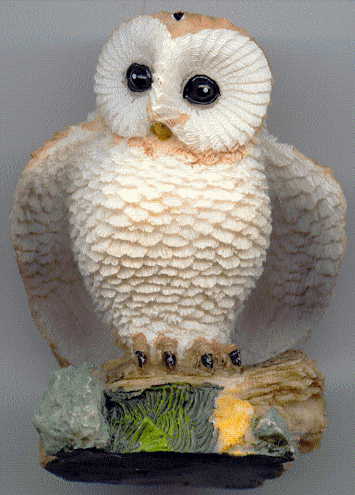 small owl ornament A: front view