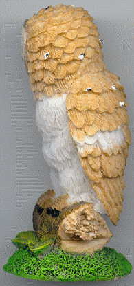 small owl ornament B: view of left side